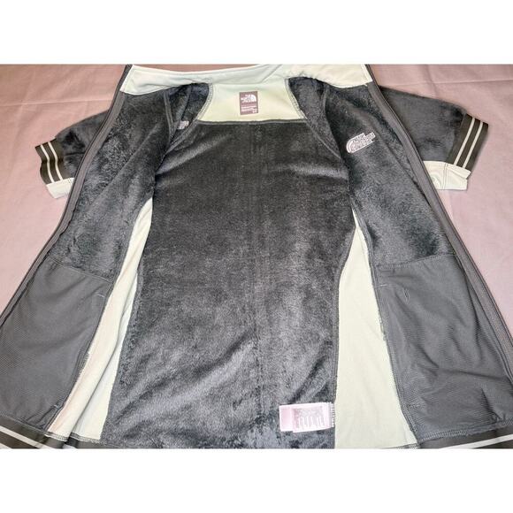 The North Face Women S Soft Short Sleeve Cycling Jacket full Zip Teal EUC - Picture 3 of 10